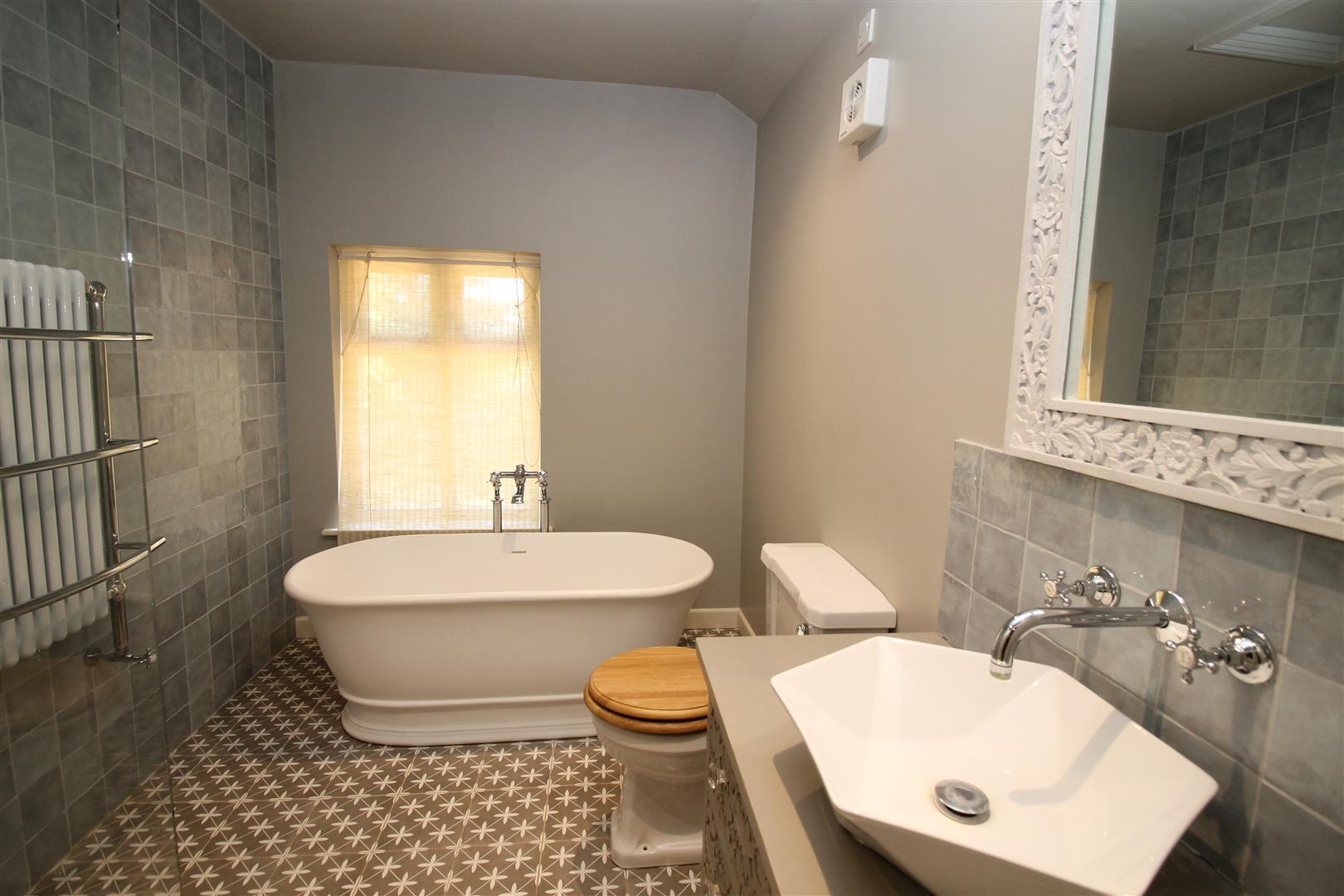 Blyford property photo